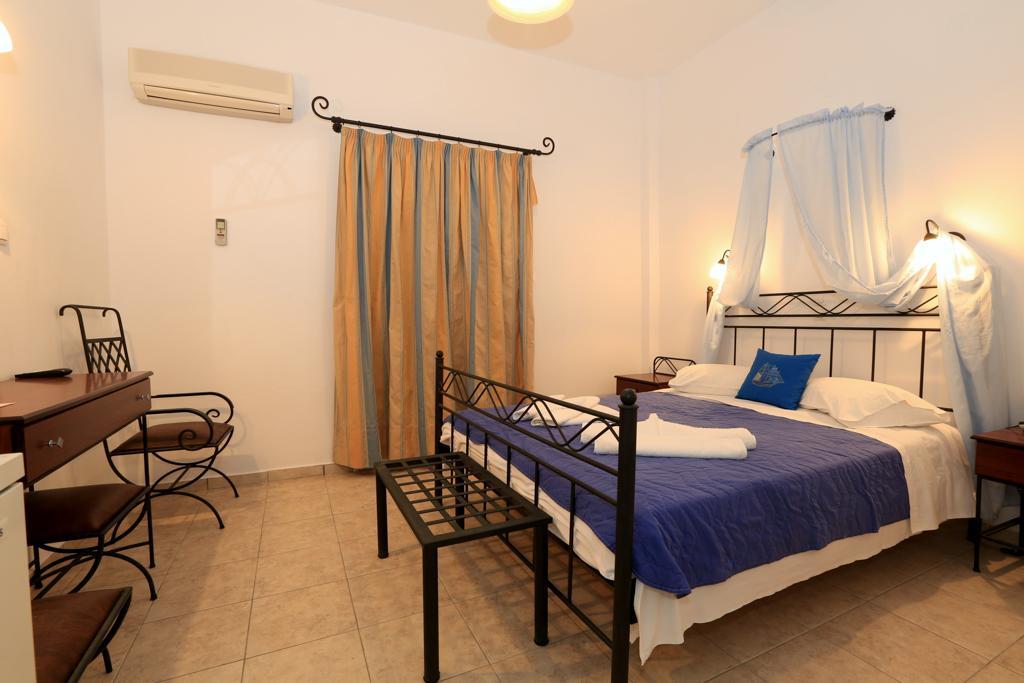 Sifnos Benaki Hotel Platis Gialos (Sifnos)